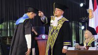 31 wisuda-1 Universitas Putra Bangsa