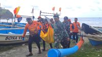 25 evakuasi korban laka laut Pantai Pecaron
