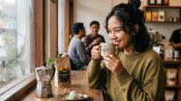 Minum Kopi