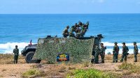 Latihan Militer Mistral di Pesisir Kebumen